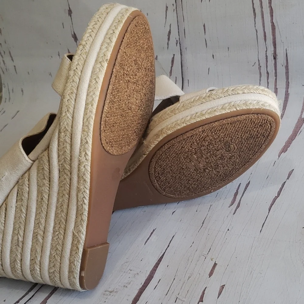 Vince Camuto 10 beige espadrilles platforms new heels
